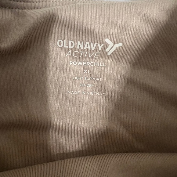 Old Navy PowerChill XL Women's Green and Tan Patterned Top - Picture 3 of 6